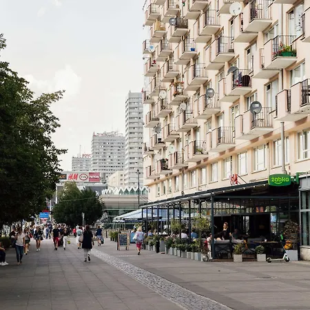 Centre By Bookinghost * Warsaw