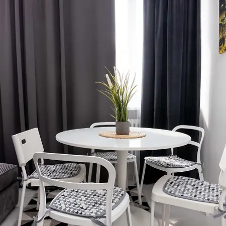 Apartment Centre By Bookinghost Warsaw