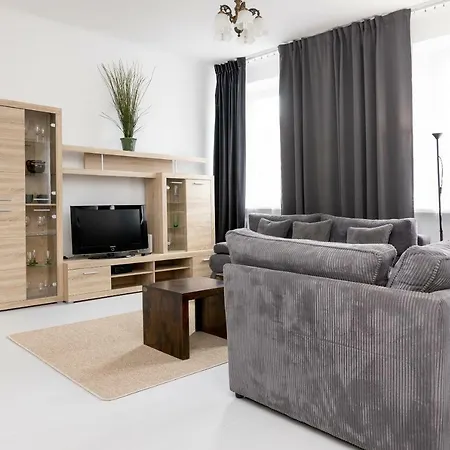 Centre By Bookinghost Apartment *