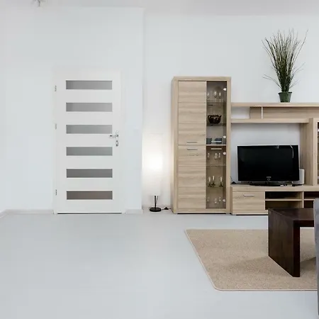 Centre By Bookinghost Apartment