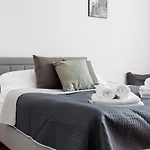 Apartman Centre By Bookinghost Varsó