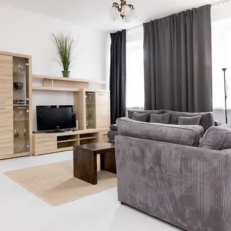 Appartamento Centre By Bookinghost