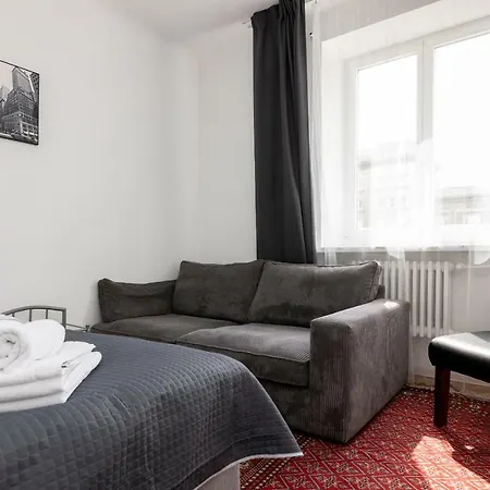 Appartamento Centre By Bookinghost