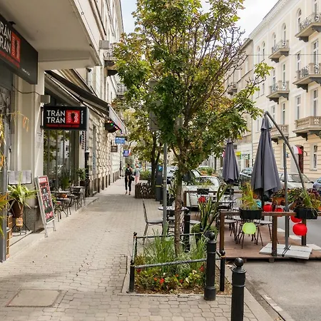 شقة Centre By Bookinghost *