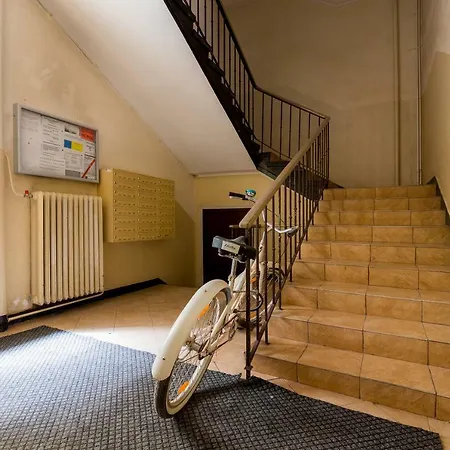 Centre By Bookinghost Apartment *